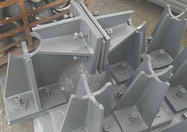 绵竹煤棚网架双向支座